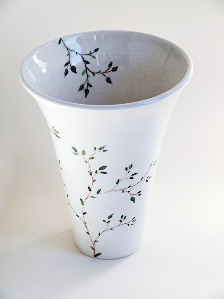 13 & 14 May - Introduction to Wheel Thrown Pottery II: Decoration - with Nichole Hastings - La Galeria Factoria